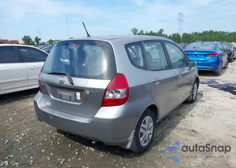 2008 Honda Fit from USA, damaged, VIN JHMGD38428S005842